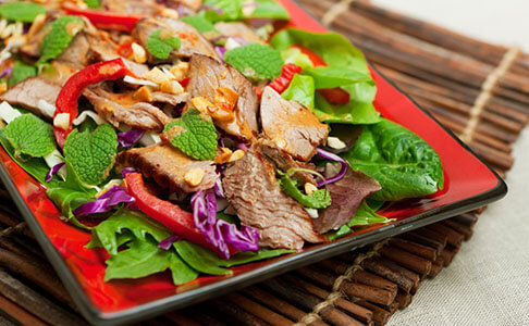 Baan Taley Rom - Thai beef salad